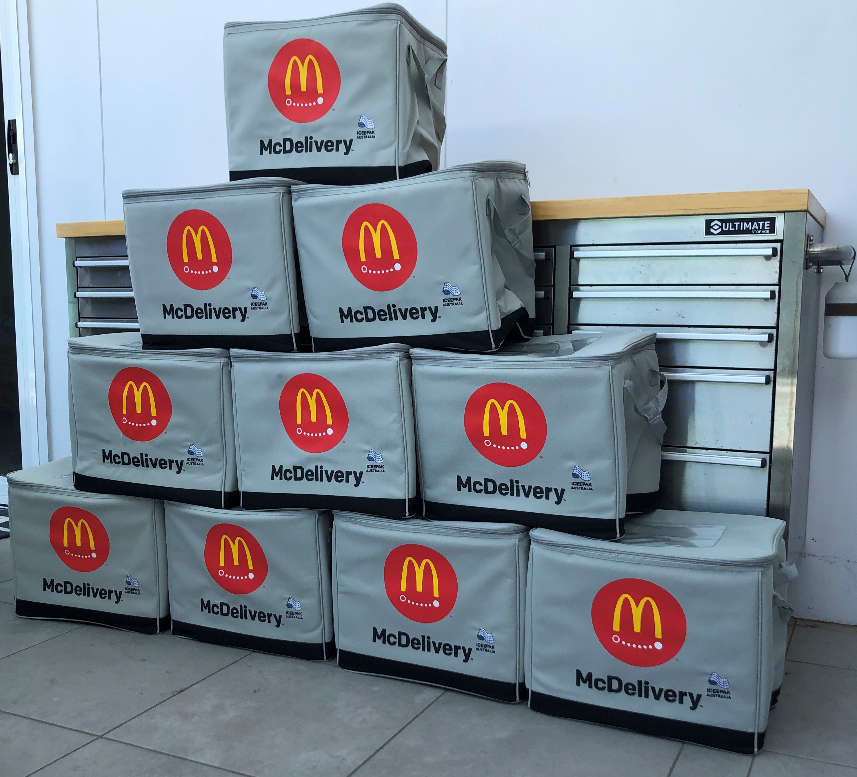 McDelivery-Side